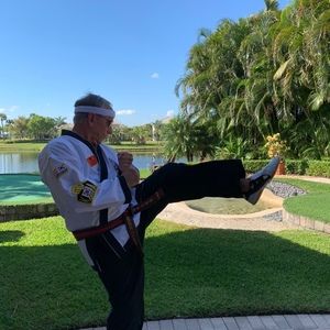 Meet your Posher, Bruce